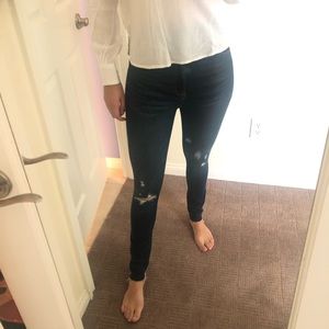 BRAND NEW A&F Ultra High Rise Skinny Jeans